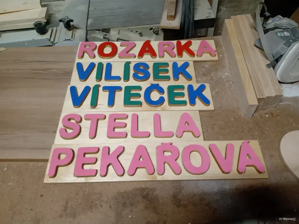 Vkládací jména na přání 